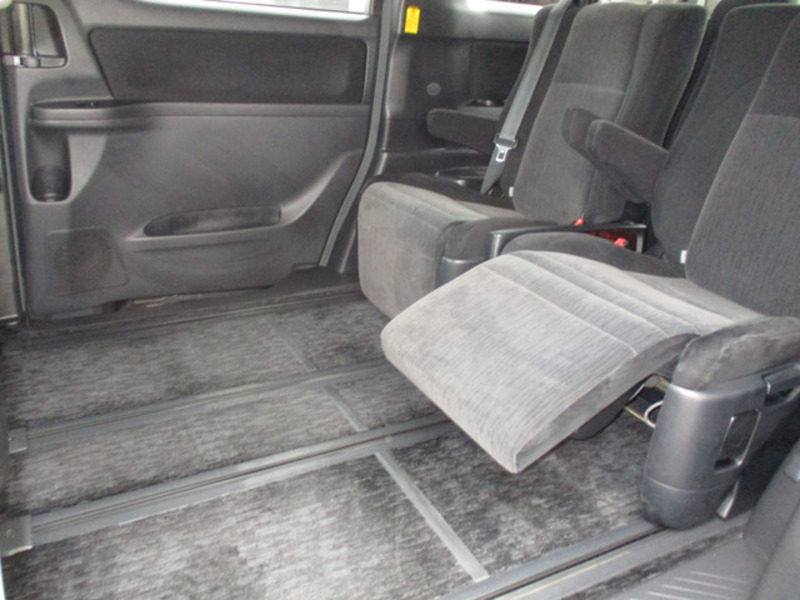 VELLFIRE-10