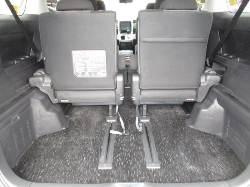 VELLFIRE-5