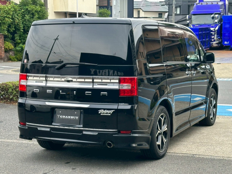 DELICA D5