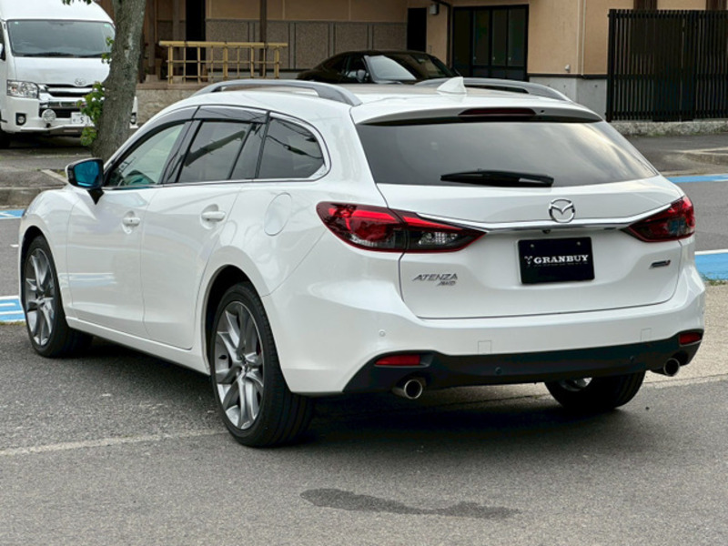 ATENZA WAGON-12