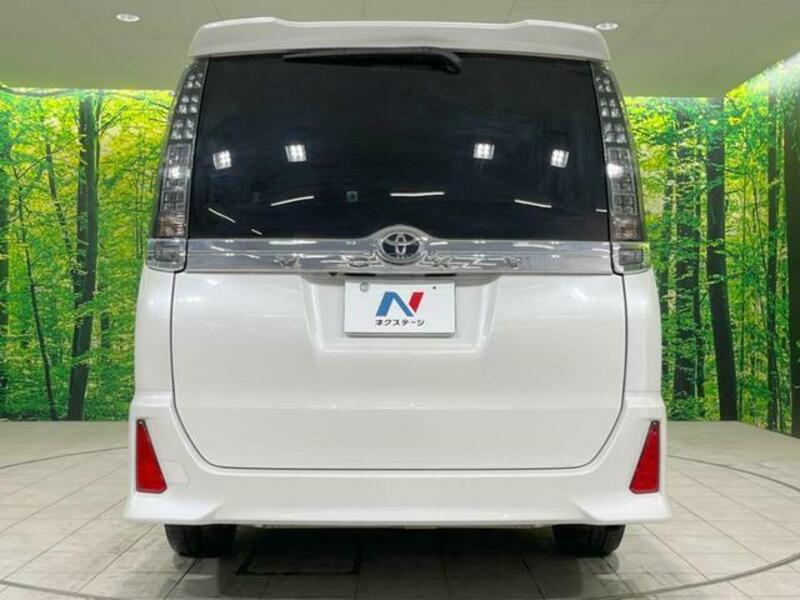 VOXY-16