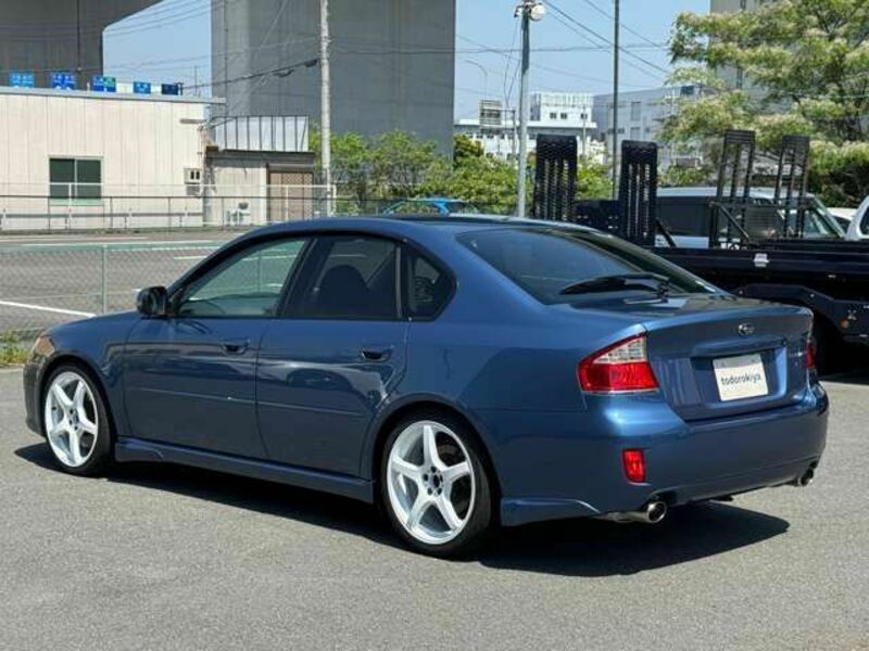 LEGACY B4
