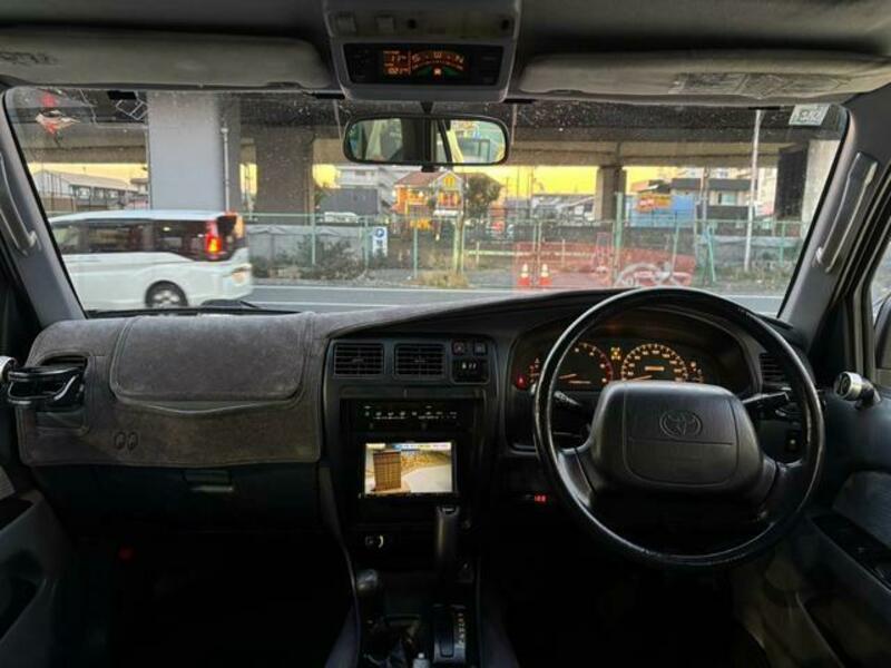 HILUX SURF-15