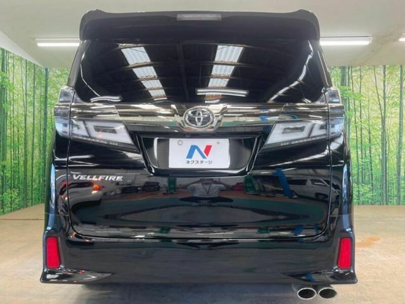 VELLFIRE-9
