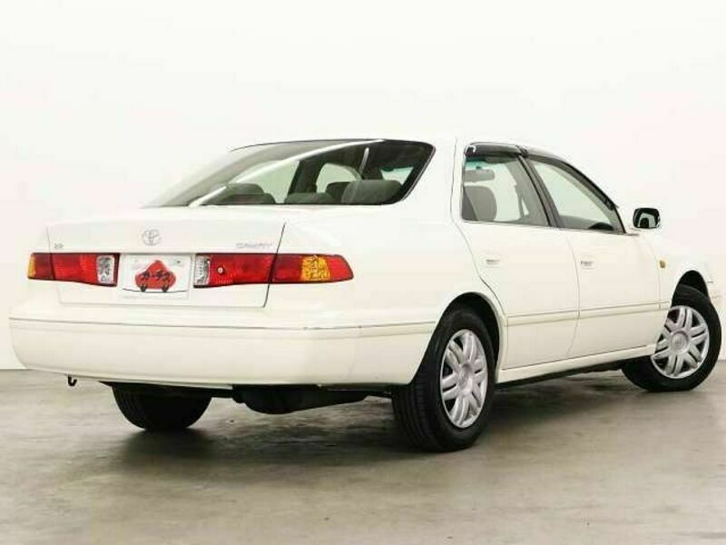 CAMRY-2