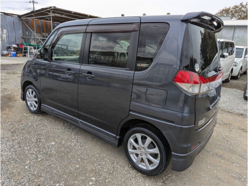 DELICA D2