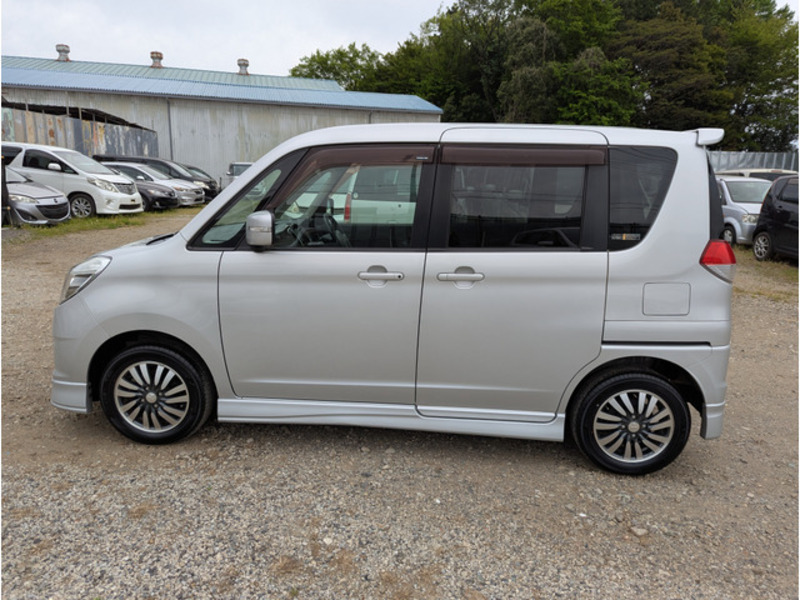 DELICA D2
