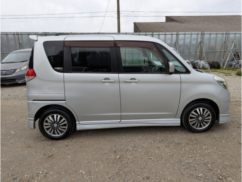 DELICA D2
