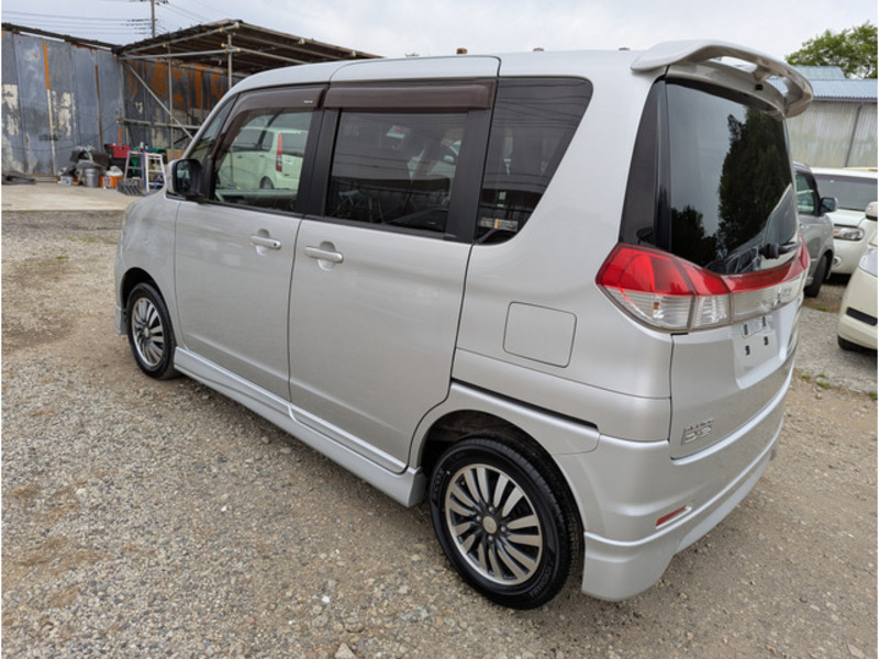DELICA D2
