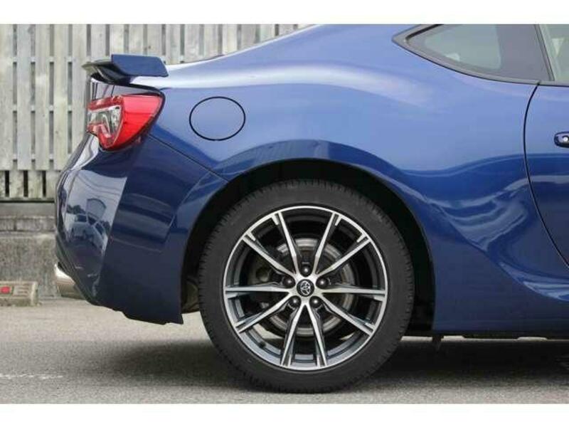 86