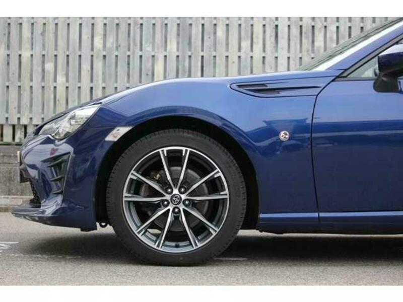 86