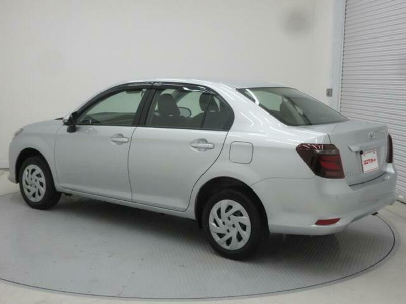 COROLLA AXIO