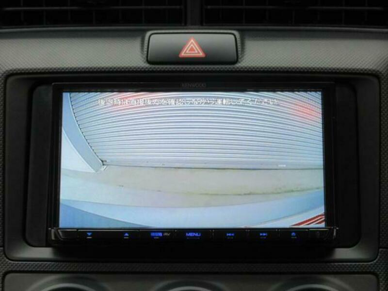 COROLLA AXIO