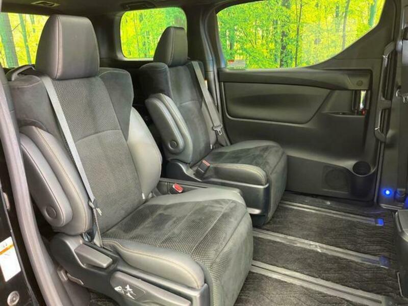 ALPHARD-8