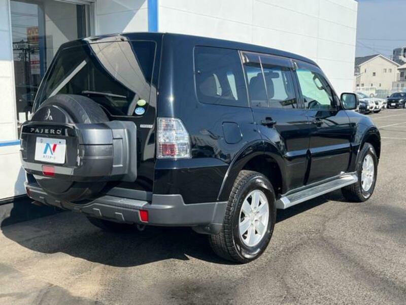 PAJERO-16