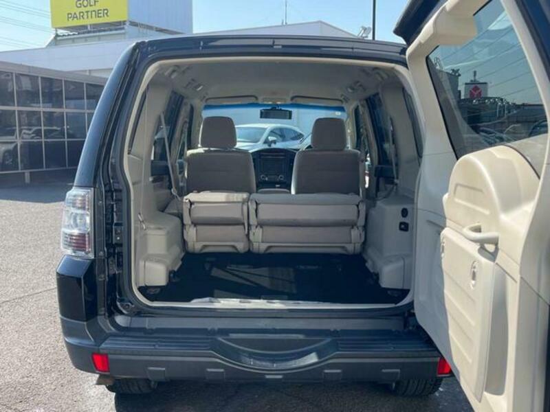 PAJERO-9