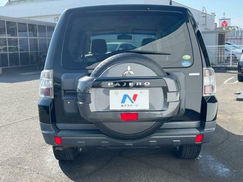 PAJERO-14