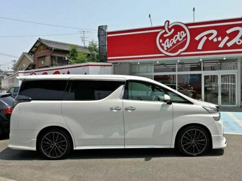 VELLFIRE-3