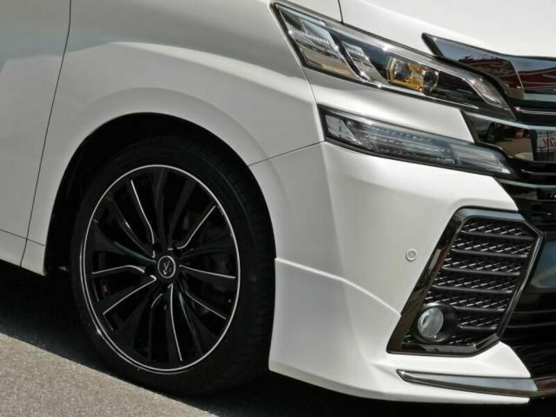 VELLFIRE-7
