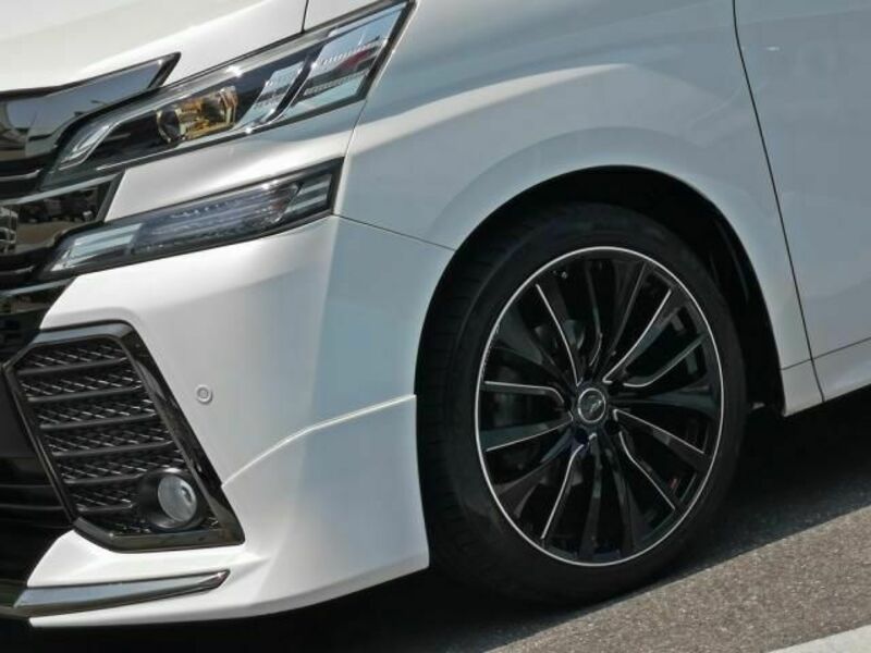 VELLFIRE-9