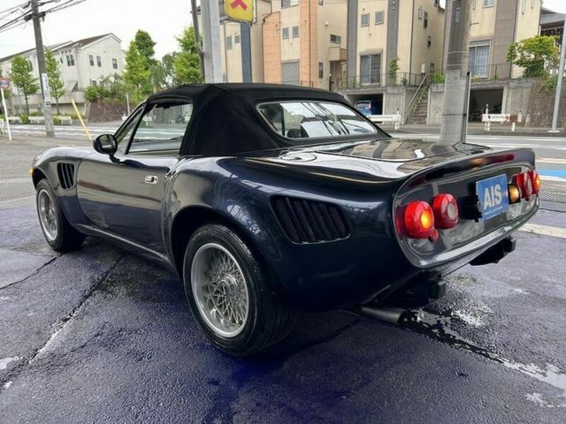 EUNOS ROADSTER