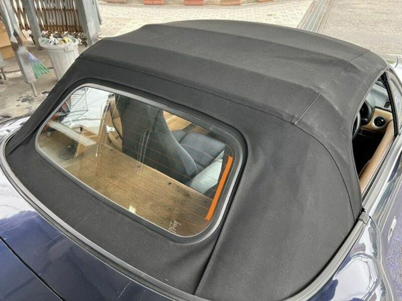 EUNOS ROADSTER
