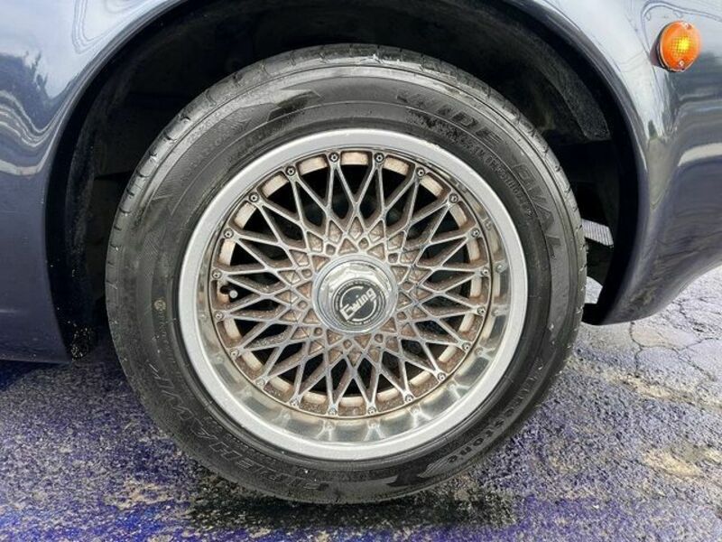 EUNOS ROADSTER
