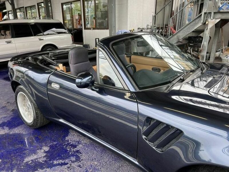 EUNOS ROADSTER