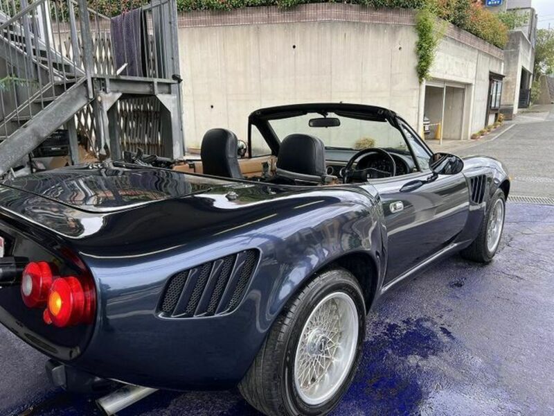 EUNOS ROADSTER
