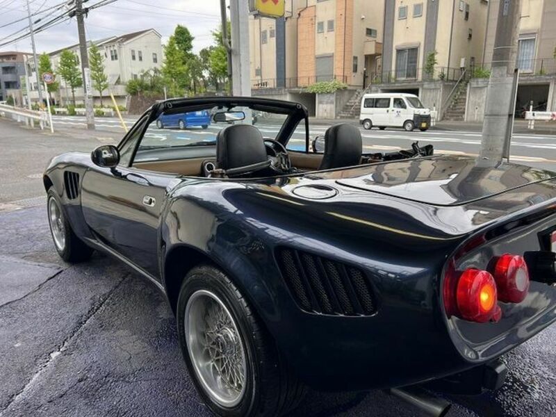 EUNOS ROADSTER