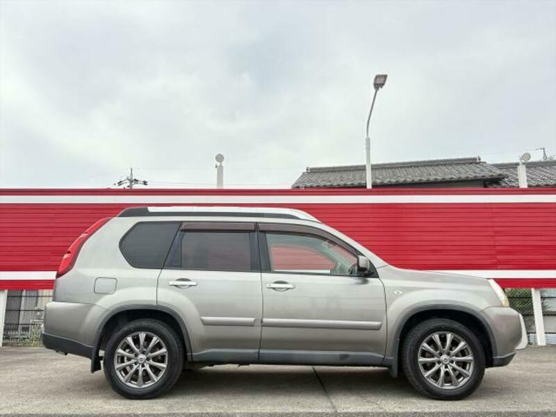 X-TRAIL-3