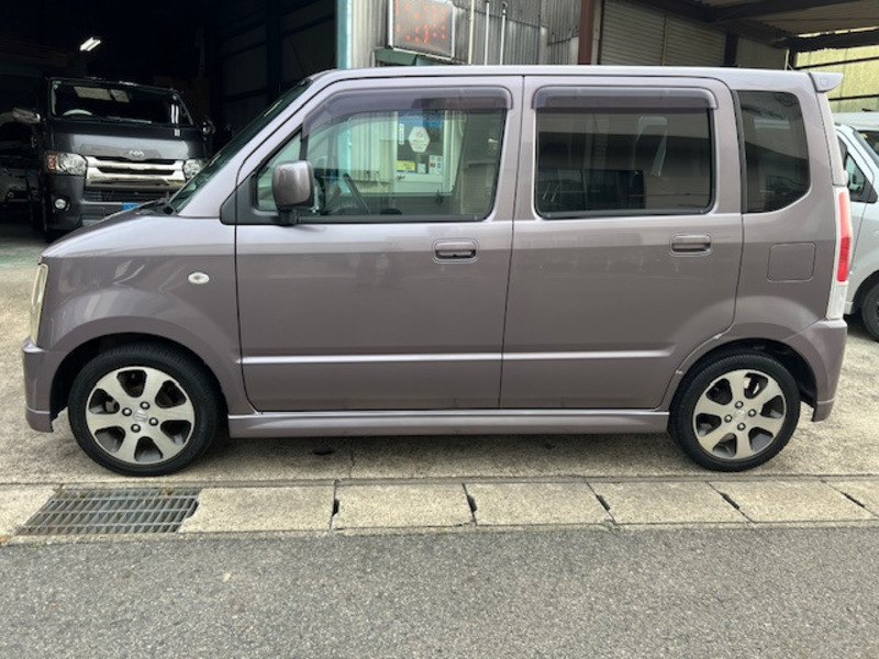 WAGON R