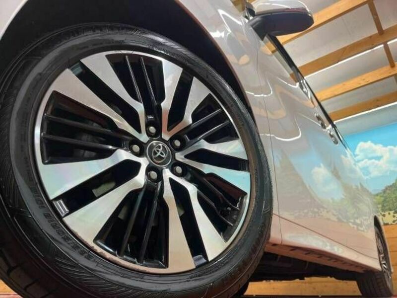 VELLFIRE-13