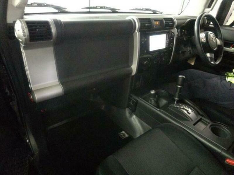 FJ CRUISER