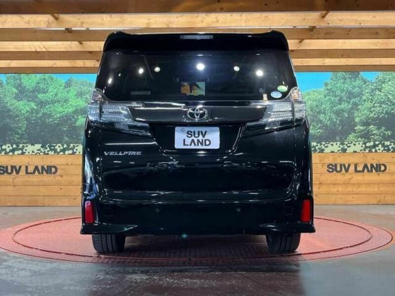 VELLFIRE-15