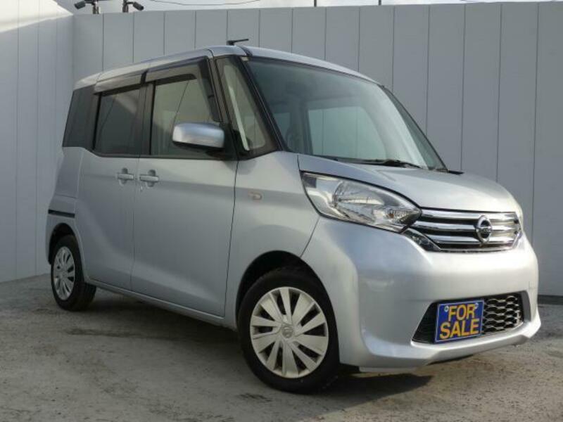 NISSAN　DAYZ ROOX
