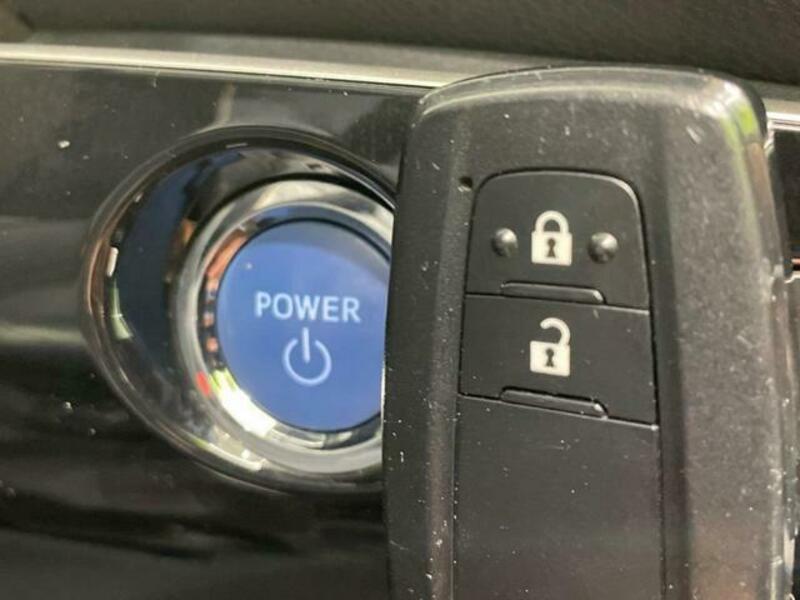 PRIUS-7