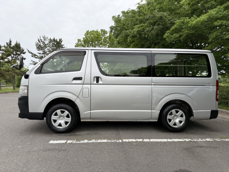 HIACE VAN-7