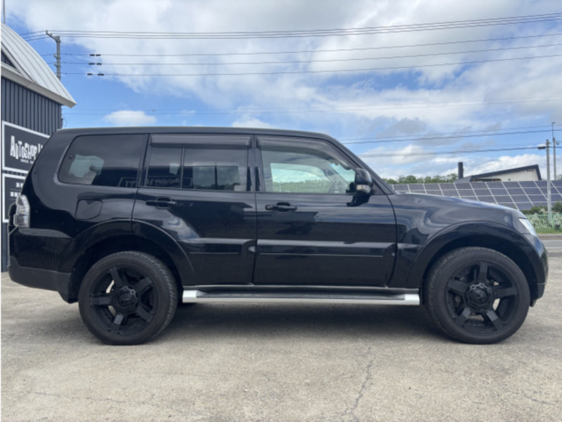 PAJERO
