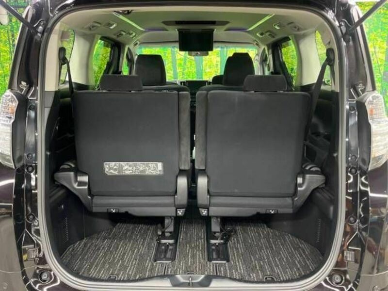 VELLFIRE-11