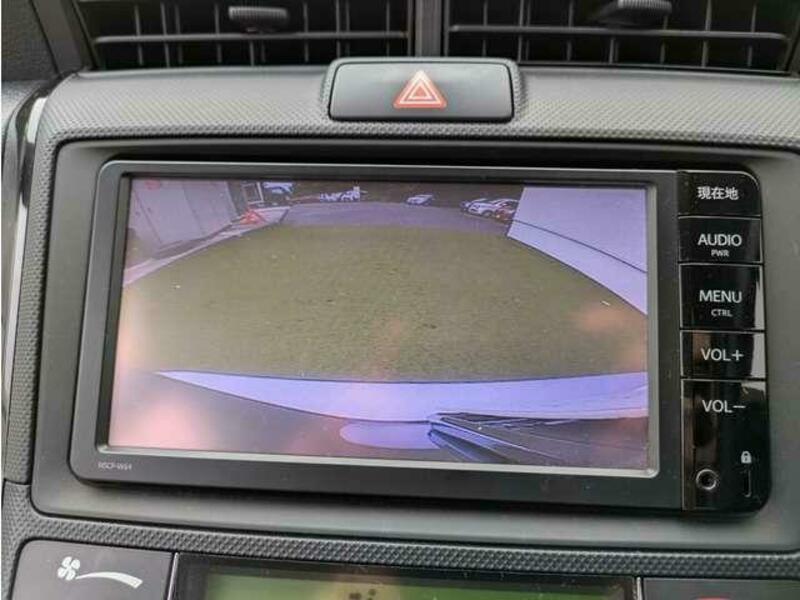 COROLLA AXIO-6