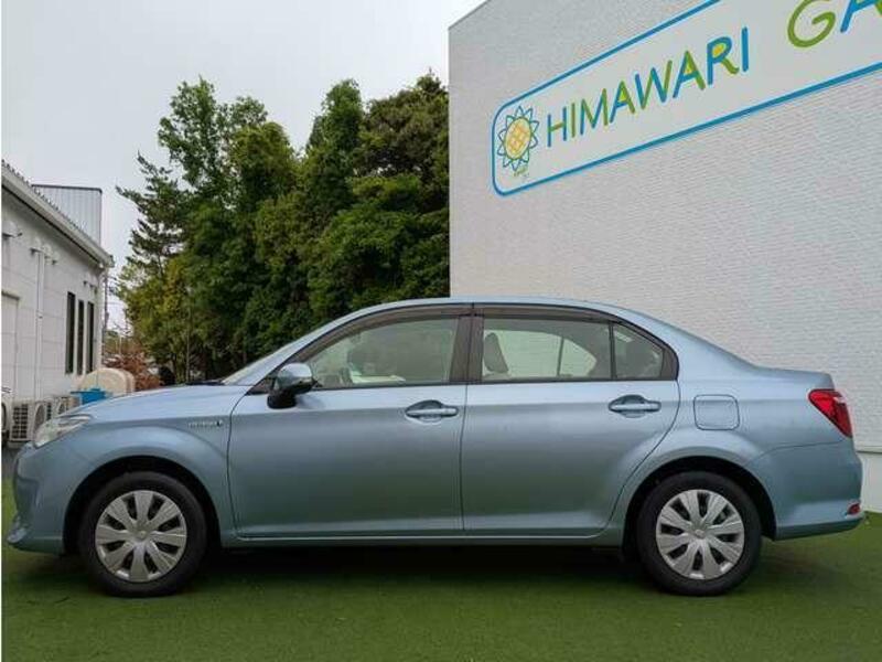 COROLLA AXIO-17