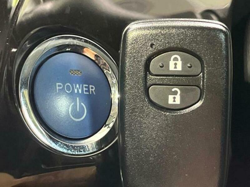 PRIUS-6