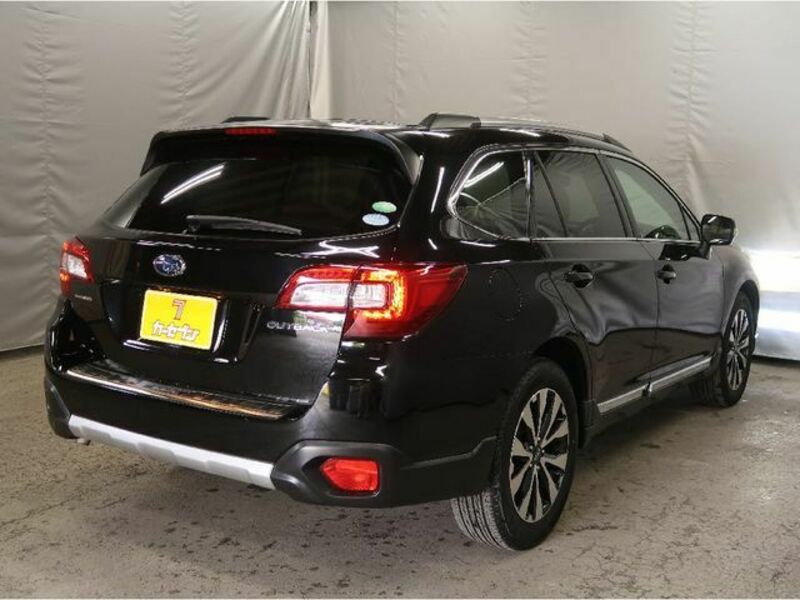 LEGACY OUTBACK-1