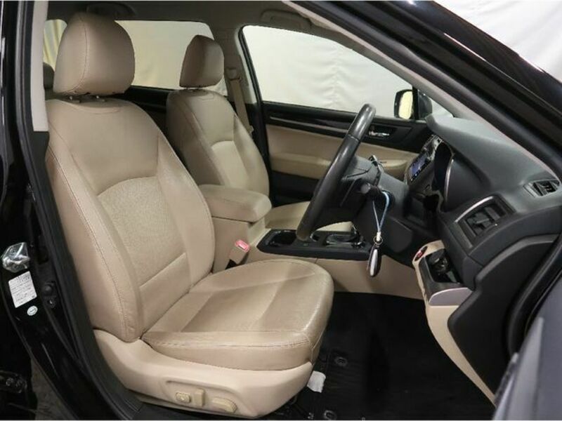 LEGACY OUTBACK-4