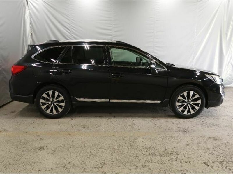 LEGACY OUTBACK-11