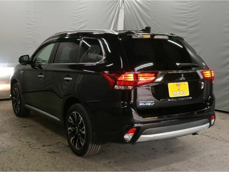 OUTLANDER PHEV
