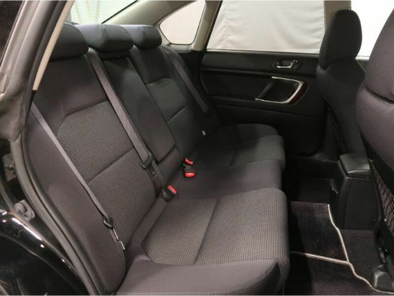 LEGACY B4