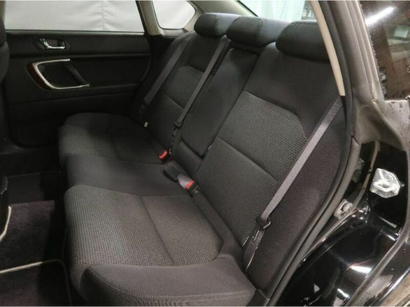 LEGACY B4