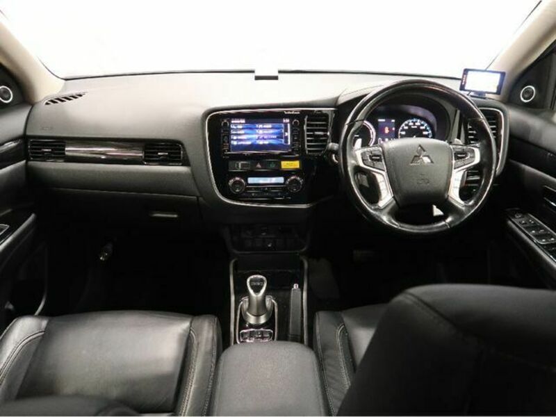 OUTLANDER PHEV